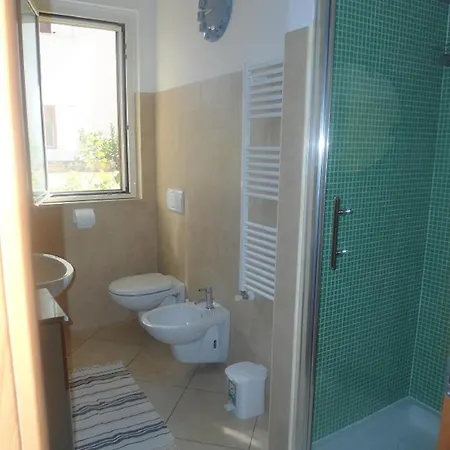 Apartment Turistici Di Gabriele 20 Mt Dal Mare Pineto